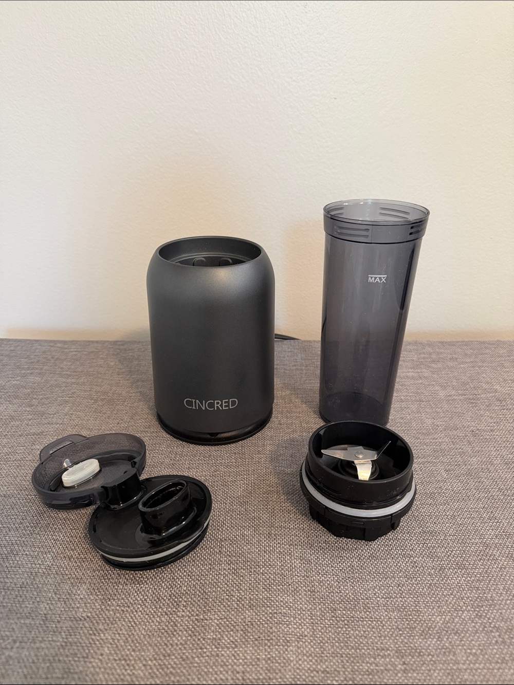 CIN CRED Personal Blender with Travel Cup - Smoke Gray